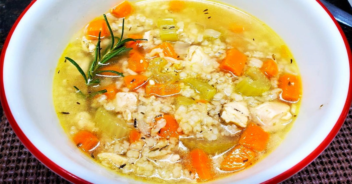 Chicken Rice Soup (Stove Top or Slow Cooker) - The Recipe Rebel