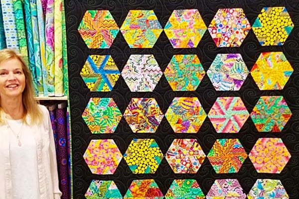 Hexagon Pinwheels Quilt Pattern - Donna Jordan Quilt Pattern - Free Quilt Pattern