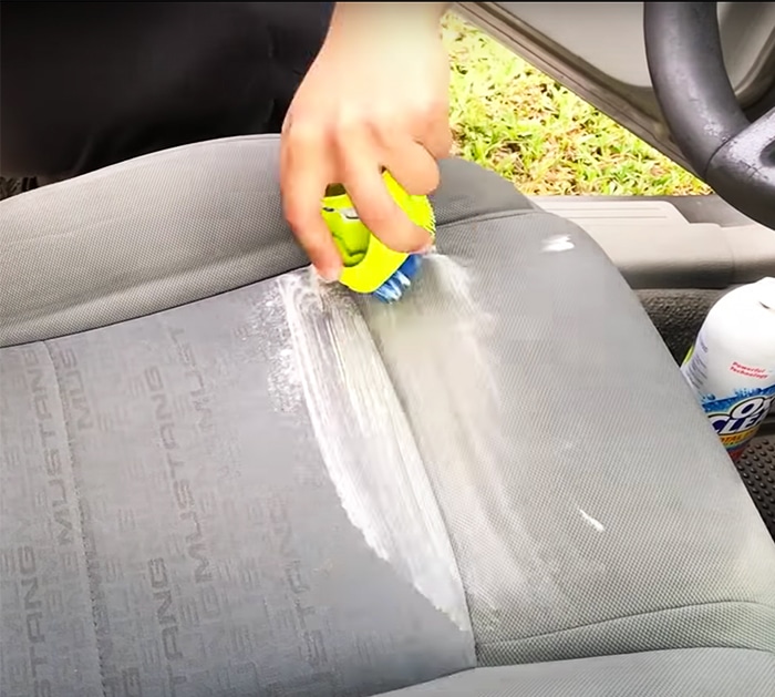 How To Clean Dirty Car Seats - How To Clean Cloth and Leather Seats