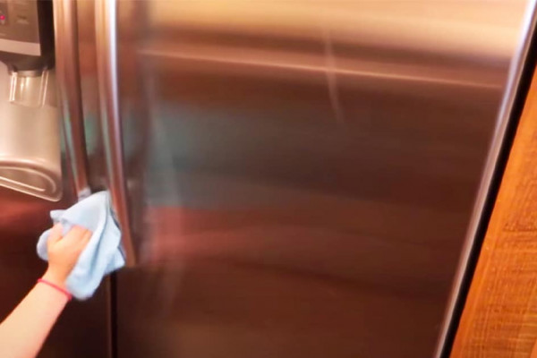How To Clean Stainless Steel Refrigerator Without Streaks - DIY Stainless Steel Fridge