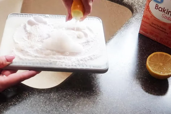 How To Deep Clean Plastic Cutting Board - DIY Cutting Board - DIY Deep Cleaning