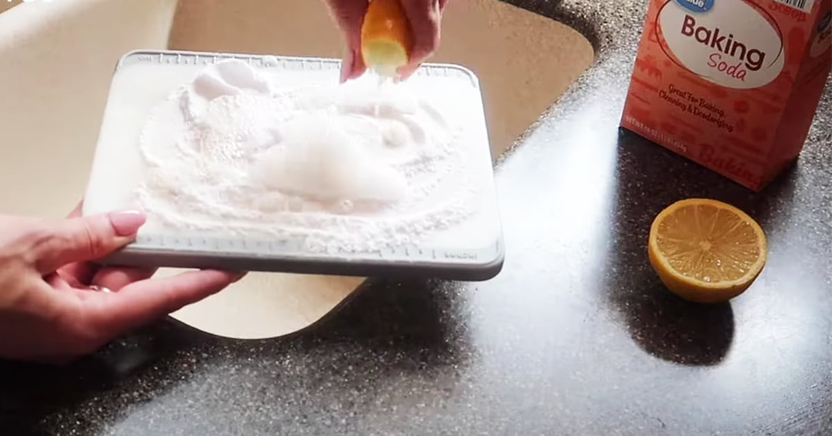 Easy Way to Deep Clean a Plastic Cutting Board 