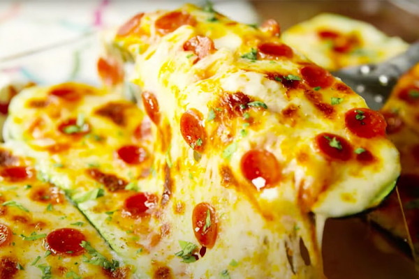 How To Make Pizza Zucchini Boats - Zucchini Recipes - Low Carb Recipes