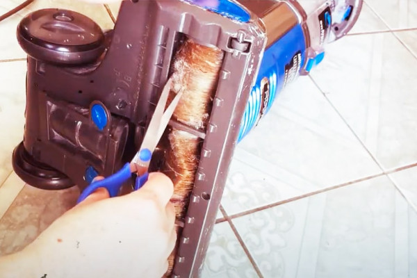 How To Remove Hair Wrapped Around Vacuum Rollers - DIY Vacuum Hair Removal