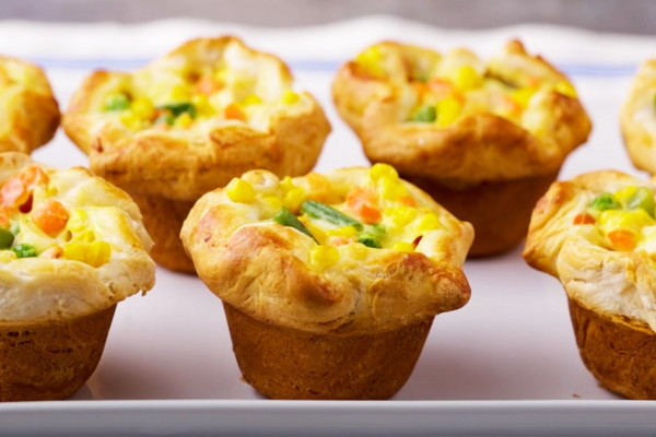 How To Make Mini Chicken Pot Pies - Chicken Pot Pie Recipes - Pillsbury Recipes