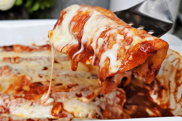 Potato And Cheese Enchilada Recipe - Enchilada Recipes - Meatless Meals