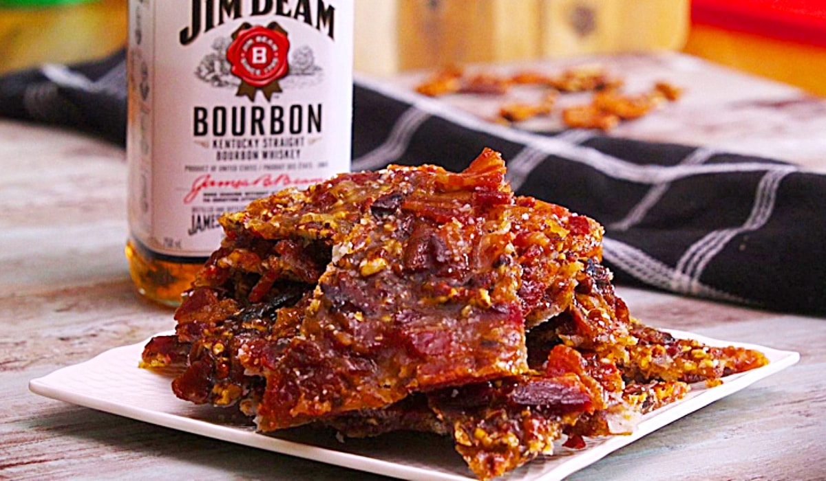 Bourbon Bacon Brittle Recipe | DIY Joy Projects and Crafts Ideas