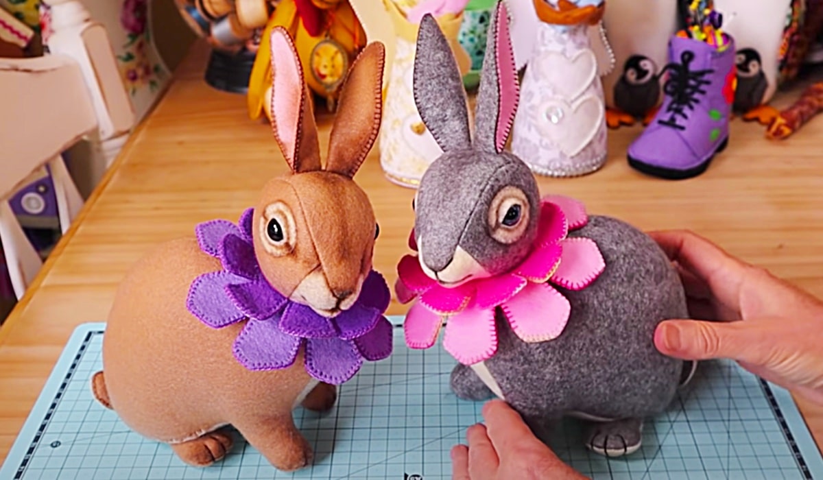 How To Sew An Easter Bunny With Free Pattern | DIY Joy Projects and Crafts Ideas