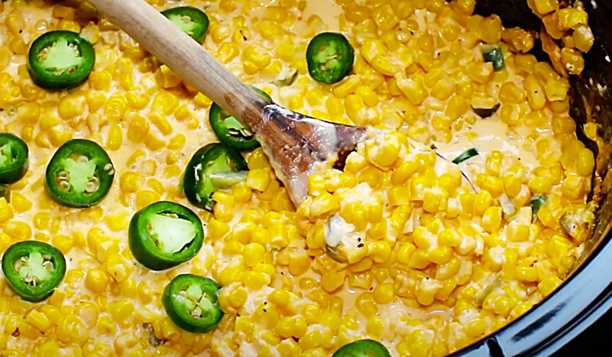 Crockpot Corn And Jalapeno Casserole Recipe | DIY Joy Projects and Crafts Ideas