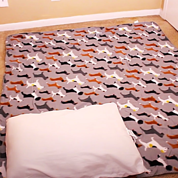 How To Make A Quick Fleece Snuggle Dog Bed - Easy Pet Bed Idea - How To make A Snuggle Pet Bed