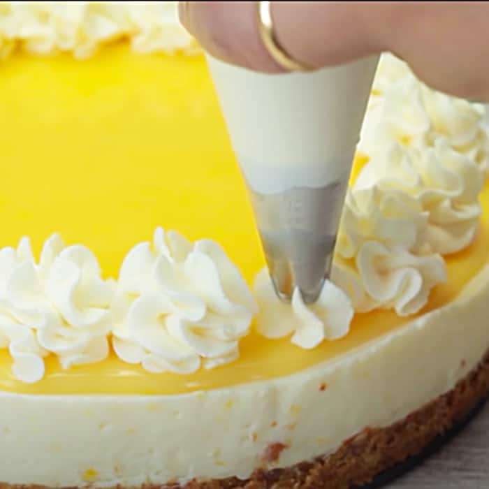 Lemon Dessert Recipes - Refreshing Summer Cheesecake - No Bake Lemon Cheesecake Recipe