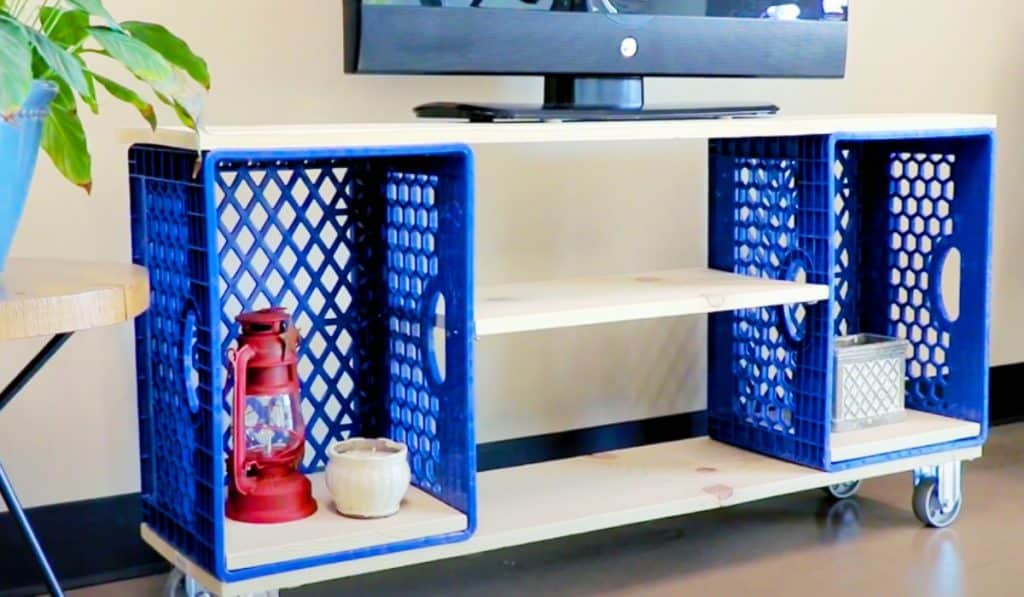 How To Make A Milk Crate Entertainment Center - Easy Homemade Entertainment Center - DIY Furniture