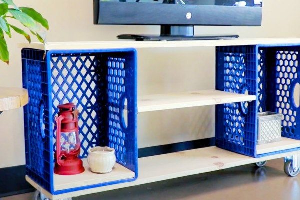 How To Make A Milk Crate Entertainment Center - Easy Homemade Entertainment Center - DIY Furniture