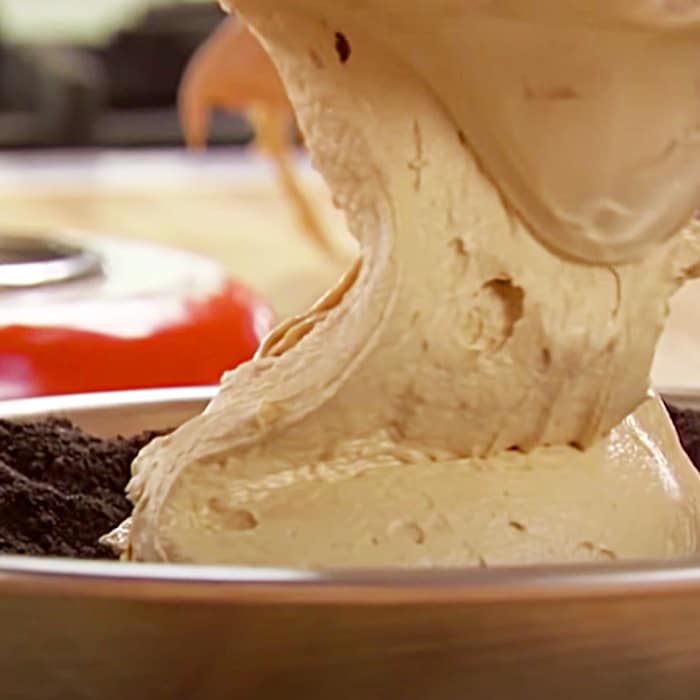 Peanut Butter And Chocolate Pie Recipe - Easy Peanut Butter Ideas - Oreo Crust Recipe