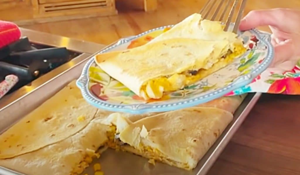 Sheet Pan Chicken Quesadillas Recipe - How To Make Quesadillas - Easy Dinner Ideas