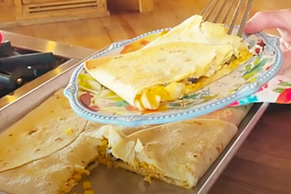 Sheet Pan Chicken Quesadillas Recipe - How To Make Quesadillas - Easy Dinner Ideas