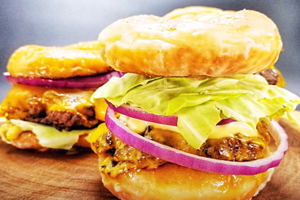 Copycat Krispy Kreme Smash Burger Recipe - Easy Burger Recipe - Donut Ideas