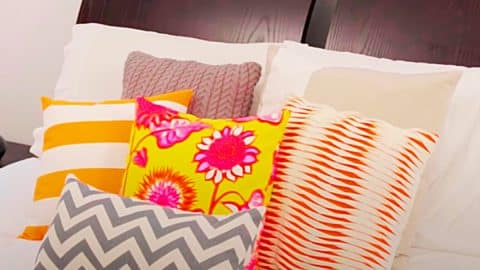 How To Sew A Basic Throw Pillow | DIY Joy Projects and Crafts Ideas