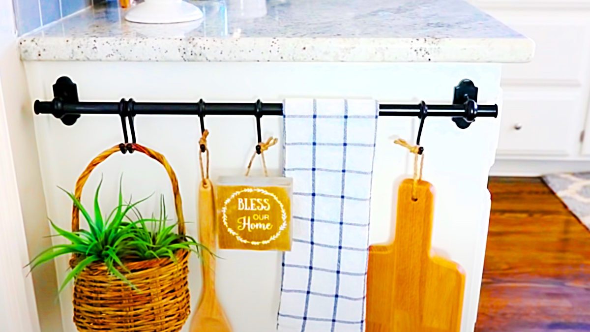 DIY Farmhouse Kitchen Towels • Roots & Wings Furniture LLC