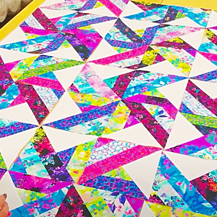 Easy Way To Make A Jelly Roll Quilt - Free Quilt Pattern - Easy Quilt Ideas