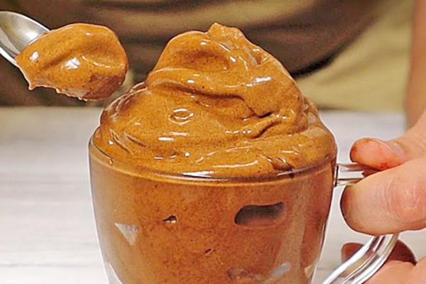 One Minute Sugar Free Ice Cream Recipe - Easy Dessert Recipe - Two Ingredient Ice Cream