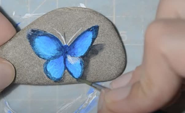 3D Butterfly Rock Painting - Easy Painting