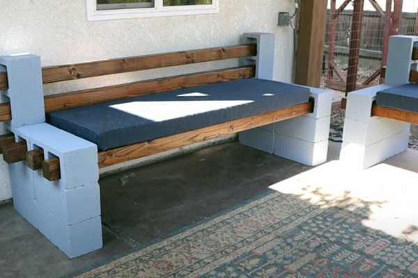 Easy Patio Bench Made From Cinderblocks - DIY Patio Bench