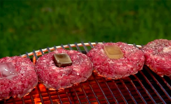 Cook Your Burgers With Ice Cubes - Food Hack