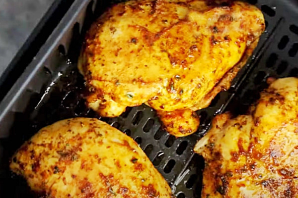 Air Fryer Chicken Breasts Recipe - Easy Air Fryer Recipes - Air Fryer Meals