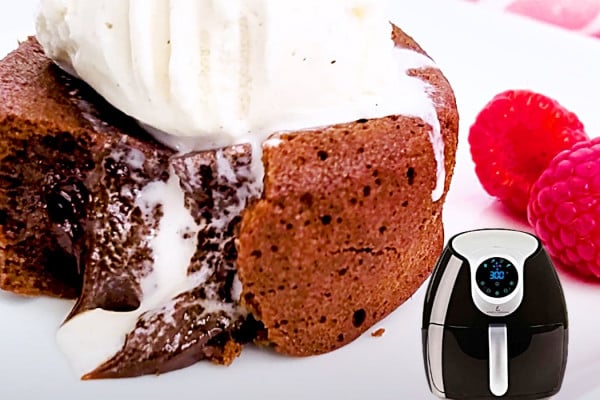 Air Fryer Lava Cake Recipe - Easy Air Fryer Recipe - Air Fryer Dessert Ideas