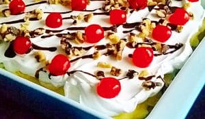 No-Bake Banana Split Cake Recipe