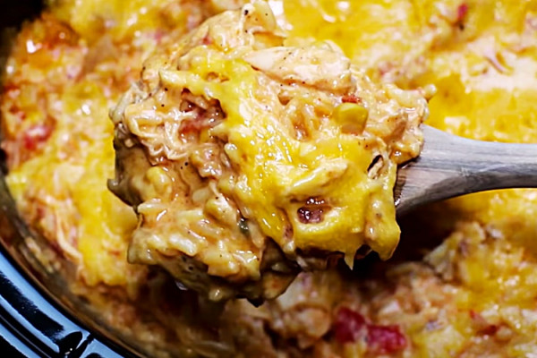 Crockpot Fiesta Casserole Recipe - Easy Crockpot Recipe - Crockpot Chicken Casserole