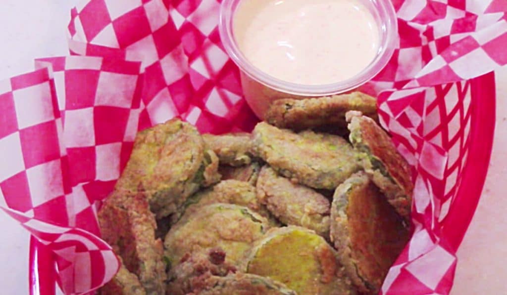 Copycat Hooters Air Fryer Pickles - Easy Snack Ideas - Air Fryer Recipes