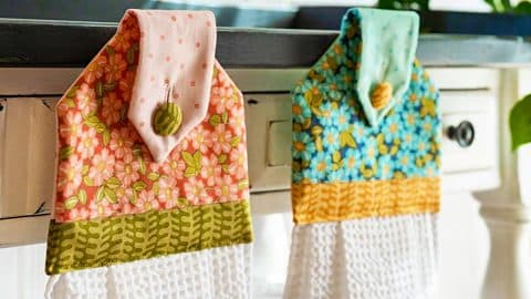 How To Make A Hanging Towel With Loop | DIY Joy Projects and Crafts Ideas