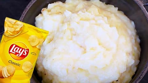3-Ingredient Mashed Potato Chips Recipe | DIY Joy Projects and Crafts Ideas