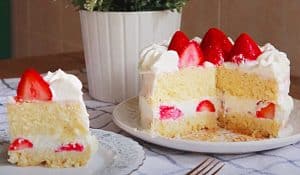 Air Fryer Strawberry Shortcake Recipe