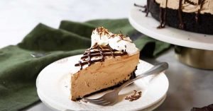 Easy No Bake Bailey’s Irish Cream Cheesecake