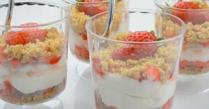 No-Bake Strawberry Cheesecake Cups Recipe