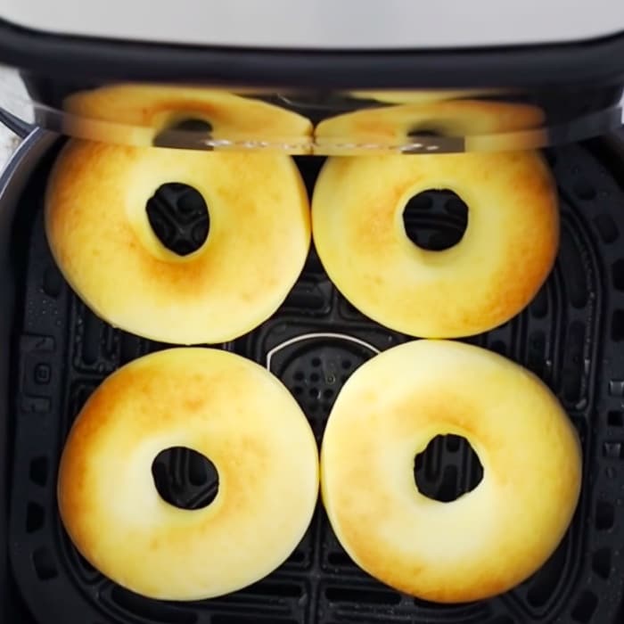 Air Fryer Donuts Recipe - Easy Donuts Recipe - How to Make Donuts In The Air Fryer