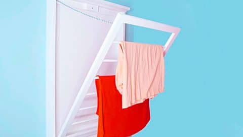 DIY Wall-Mounted Drying Room Rack | DIY Joy Projects and Crafts Ideas