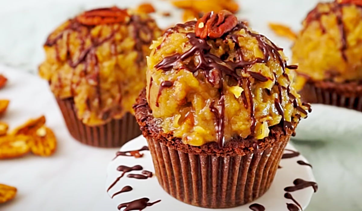 German Chocolate Cupcakes Recipe | DIY Joy Projects and Crafts Ideas