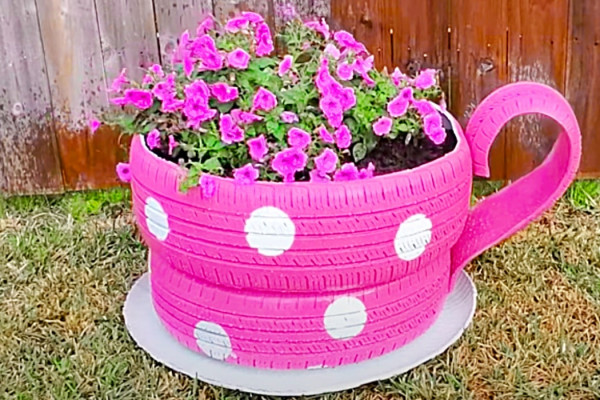 Recycled Tire Teacup Planter - Easy Teacup Planter Idea - DIY Garden Ideas