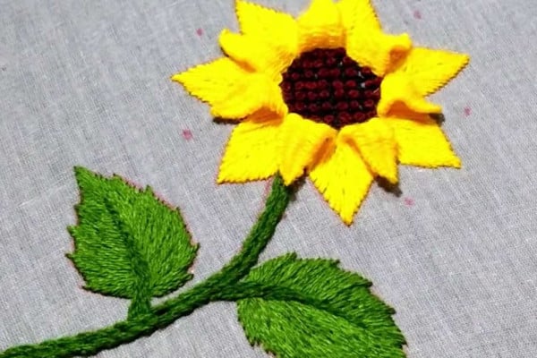 Embroidered Sunflower - DIY Sunflower