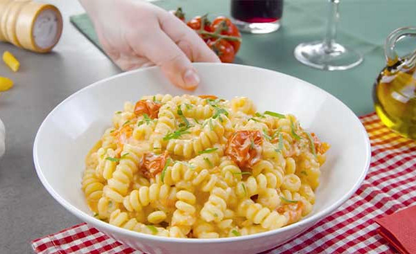 Feta Cheese With Noodles Recipe - Feta Pasta