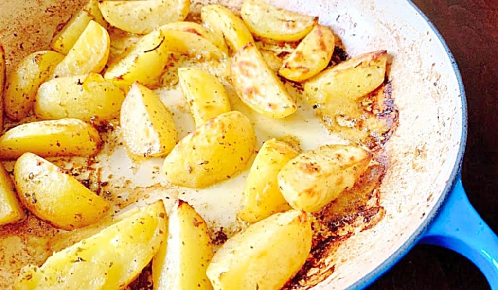 Greek Lemon Potatoes Recipe - How To Make Greek Style Potatoes - Lemon Roasted Potatoes Recipe