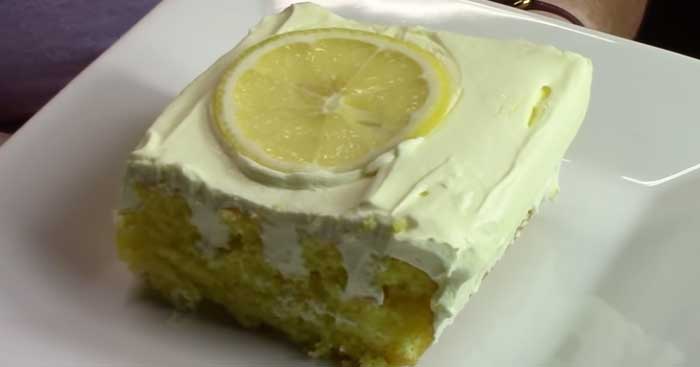 Triple Lemon Poke Cake | DIY Joy Projects and Crafts Ideas