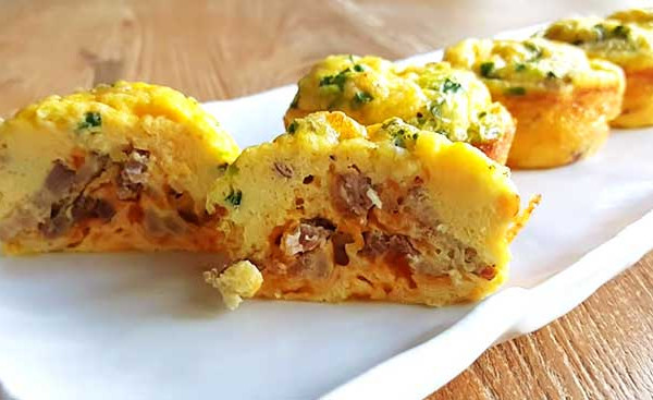 Vegetable Egg Bite Cakes - Easy Breakfast