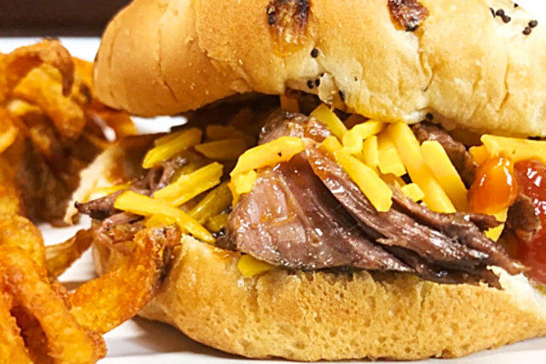 Crockpot Beef And Cheddar Arbys Copycat Recipe - Crockpot Ideas - Easy Meal Recipes