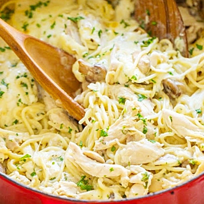 How To Make Chicken Tetrazzini - One Pan Chicken Tetrazzini - Easy Meal Ideas