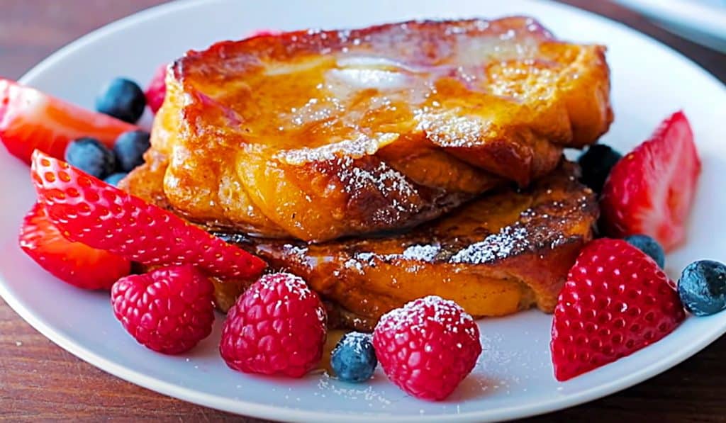 Classic French Toast Recipe - Easy French Toast Recipe - How To Make Perfect French Toast